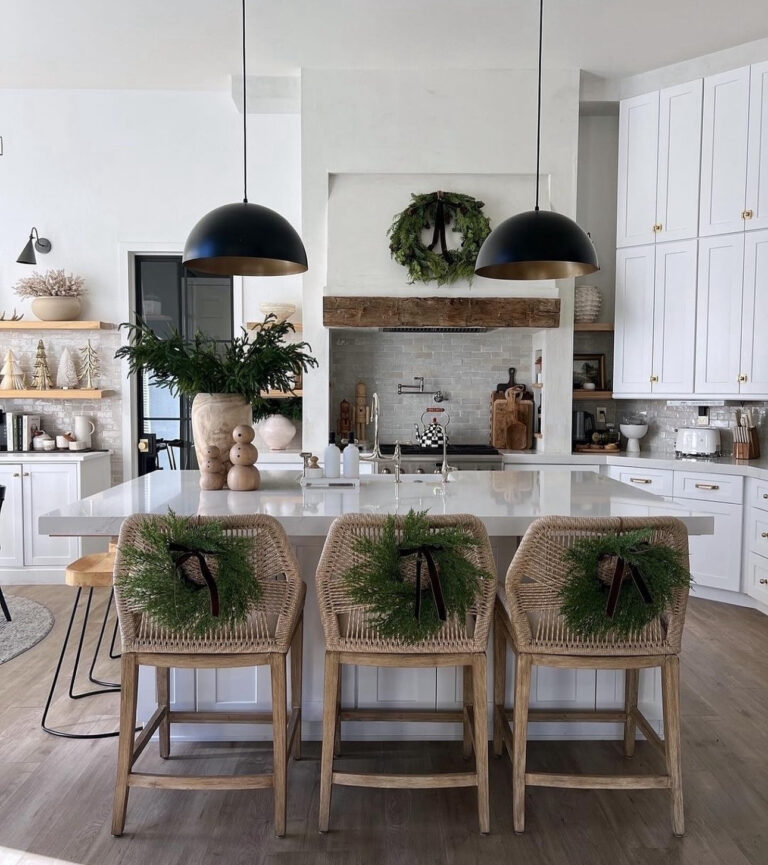 Your Guide to Elevating Your Decor for the Holidays COCOCOZY