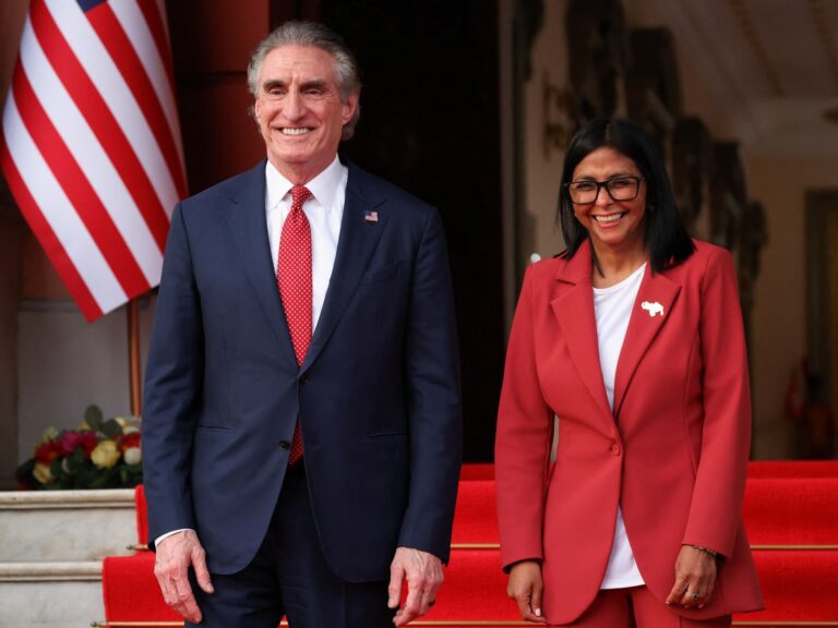 Venezuela’s president vows mining reform amid visit from US cabinet member