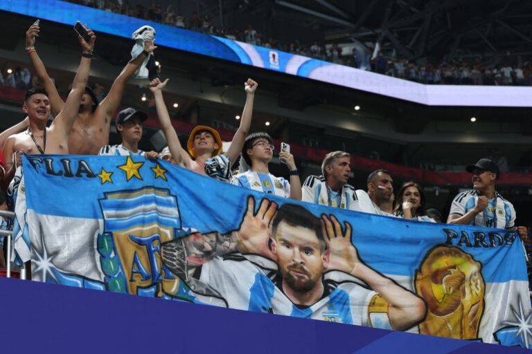 Eyes on the prize: Can stuttering Argentina get past Switzerland?