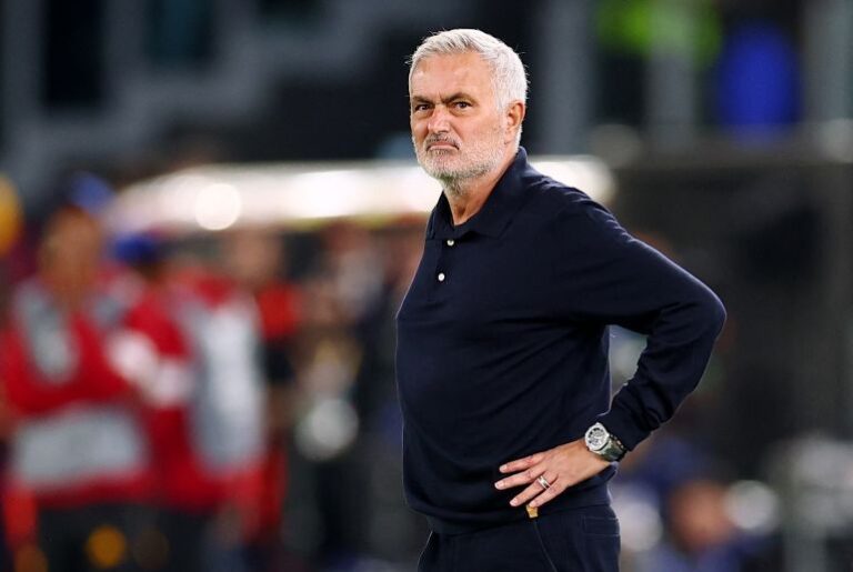 Mourinho looks to halt Barcelona’s run as El Clasico rivalry resumes